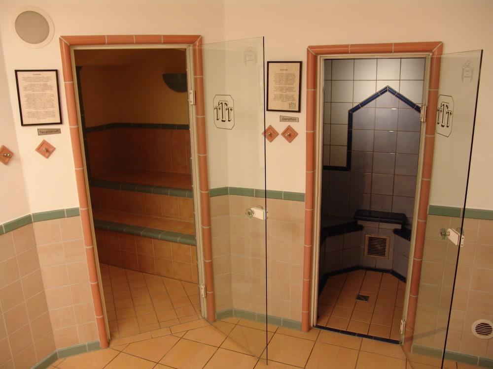 Hotel Kastanienhof Erding Eksteriør bilde