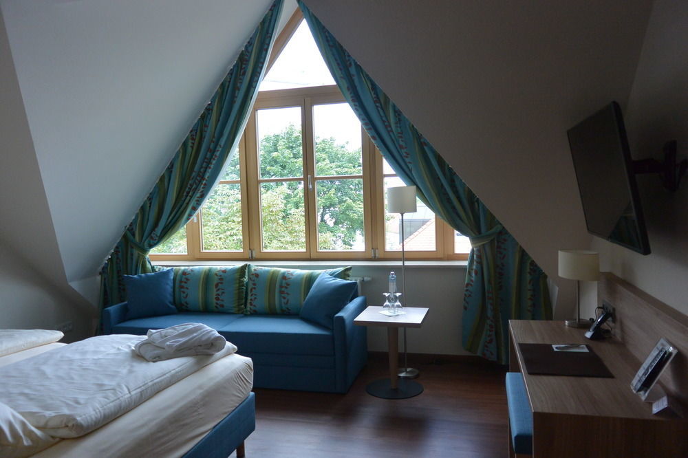 Hotel Kastanienhof Erding Eksteriør bilde