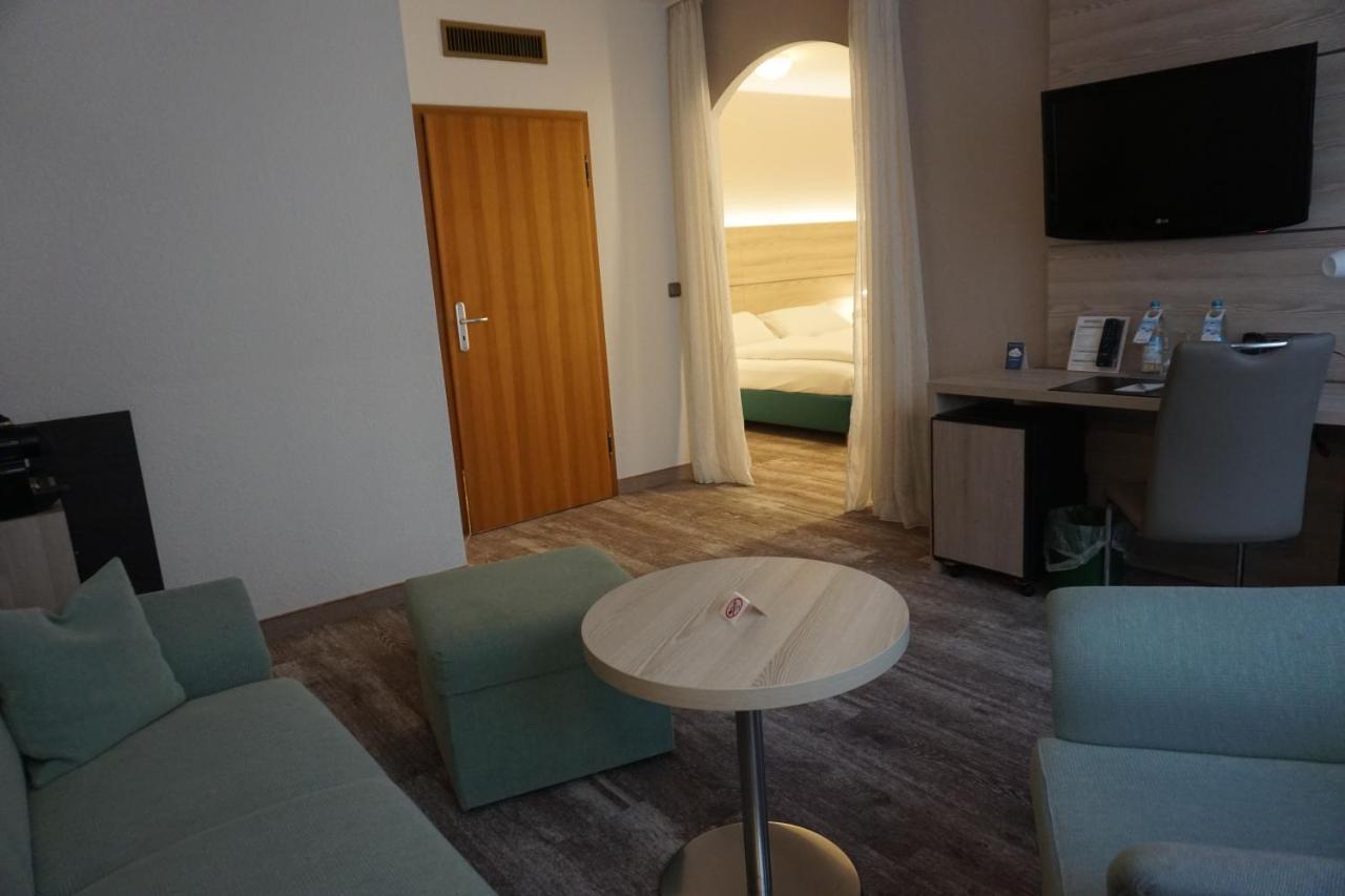 Hotel Kastanienhof Erding Eksteriør bilde